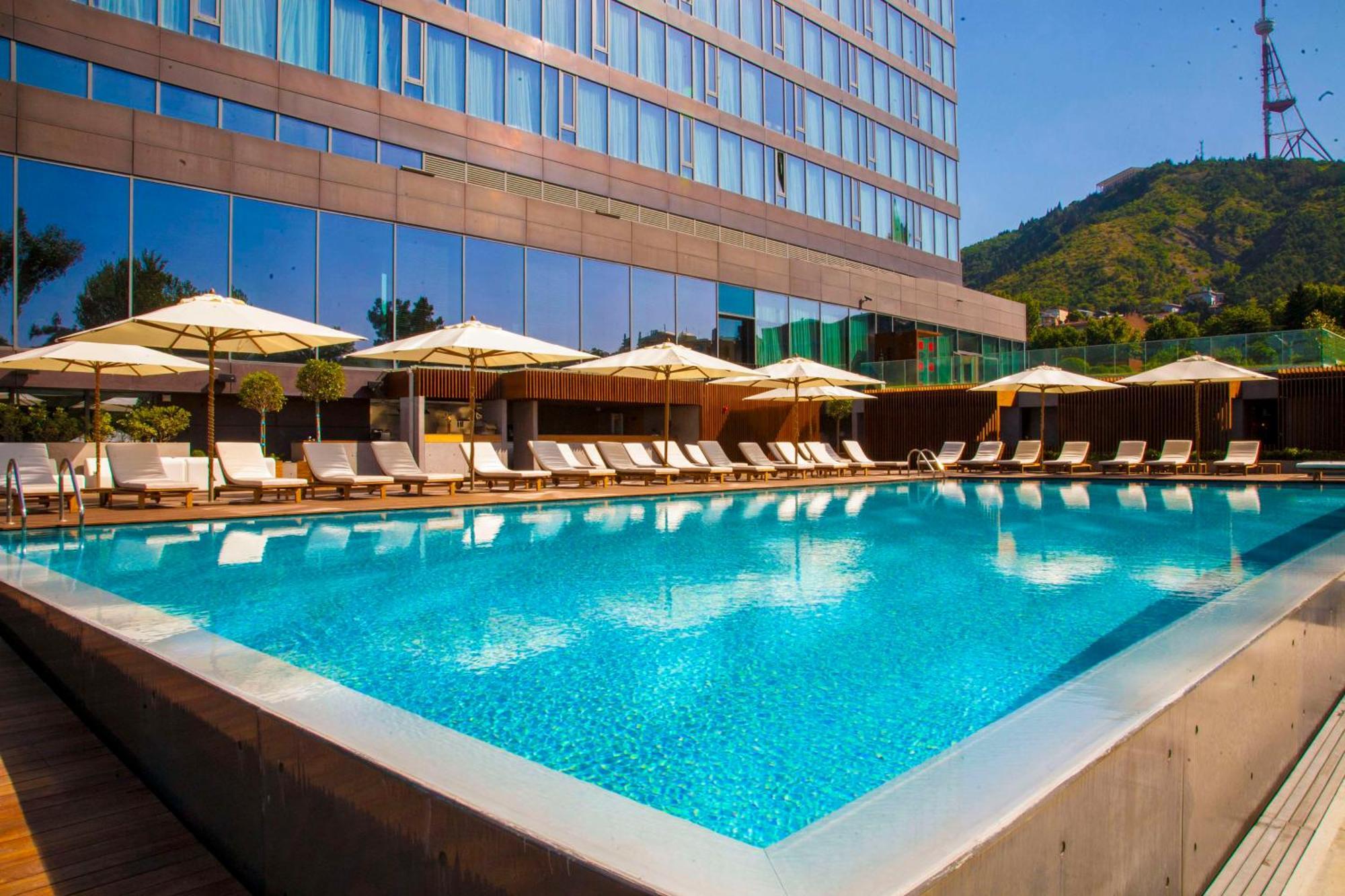 Radisson Blu Iveria Hotel 5*
